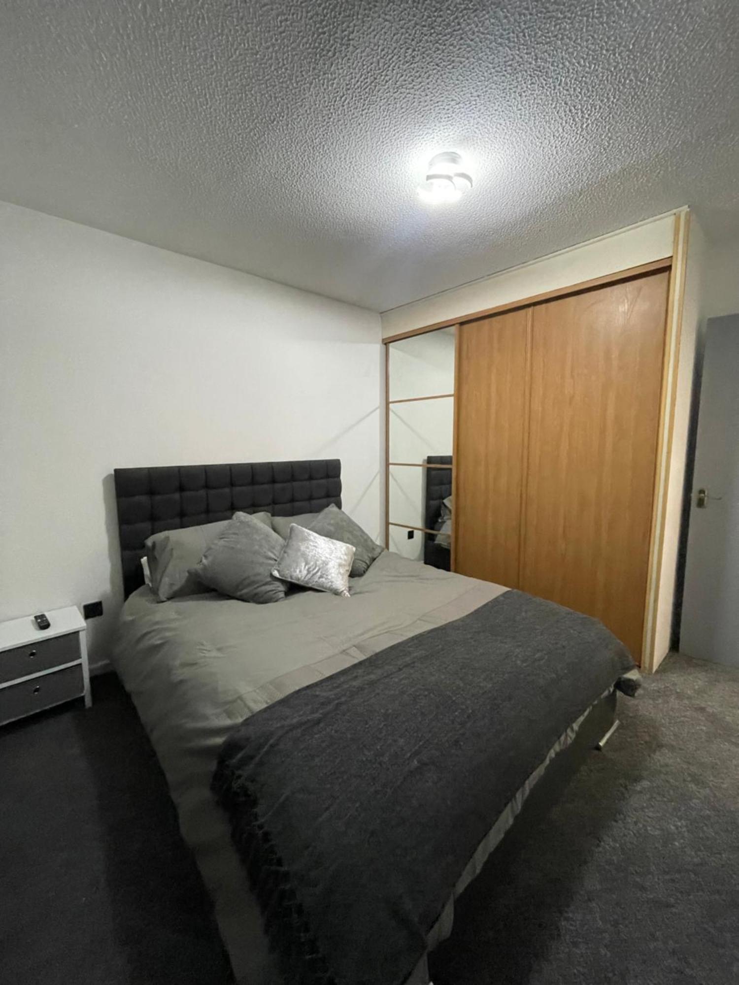 Cardiff Bay Apartment With Parking Ngoại thất bức ảnh